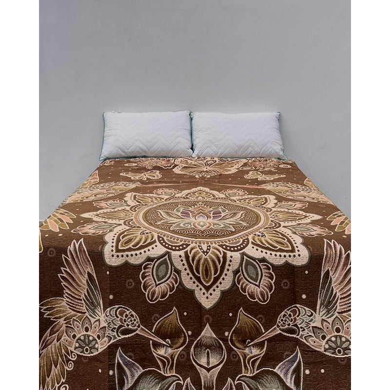 Colcha De Hilo Jacquard Leonora Premium Matrimonial Amplia Dorado Oscuro Colibrís Cafés