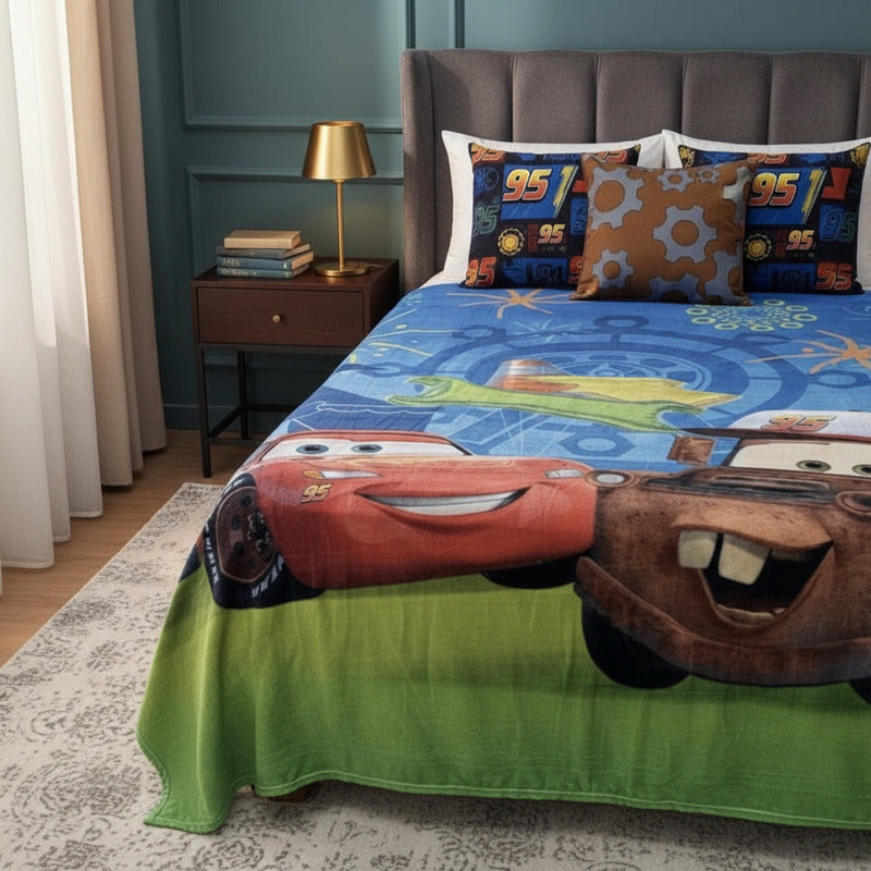 Frazada Matrimonial  Extra Suave Y Calientita Carss Mate Y Rayo Mcqueen Azul Acero