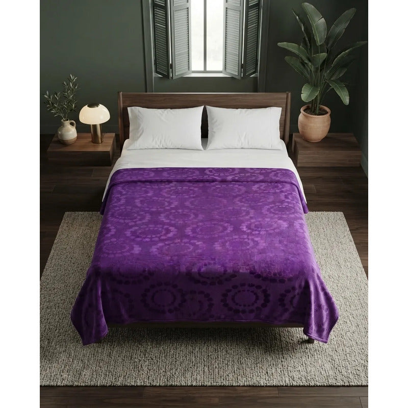 Cobertor Providencia Ligero Matrimonial Premium Térmico Saphire Gofrado 880 G Lila