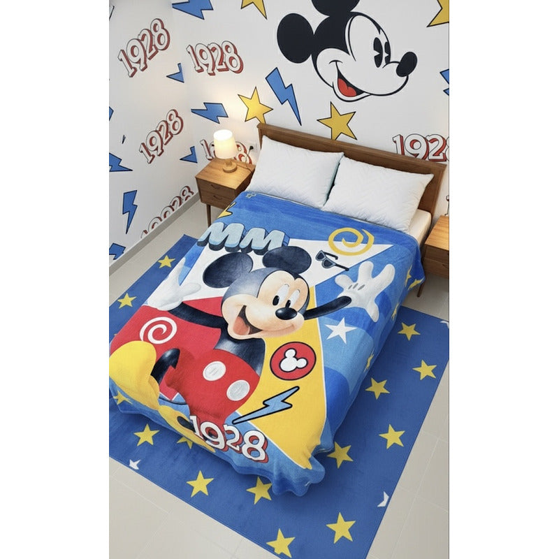Frazada Providencia Disney Matrimonial Mickey. Mickey Rojo