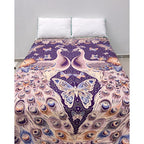 Colcha De Hilo Jacquard Leonora Premium Matrimonial Amplia Violeta Oscuro Pavorreal Morado