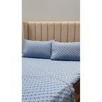Juego De Sábanas Matrimonial Leonora Franela Planchada 2mts Azul Acero Punteado Azul