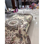 Colcha De Hilo Jacquard Leonora Premium Matrimonial Amplia Marrón Claro Colibríes Cafe/ Morado