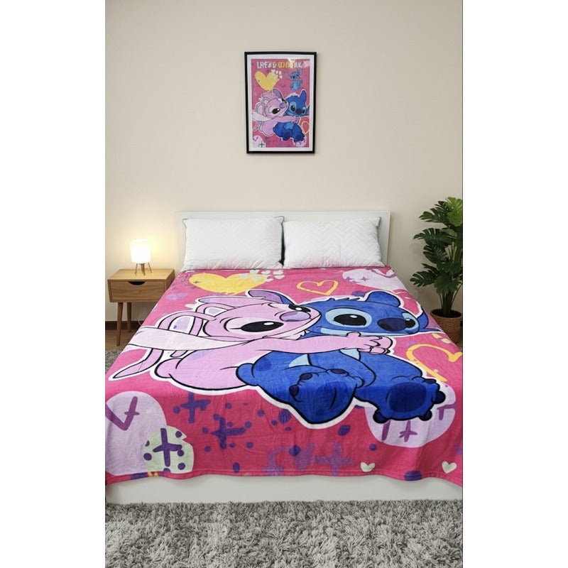 Frazada Providencia Disney Matrimonial Super Calientita Stitchs Enamorados Rosa