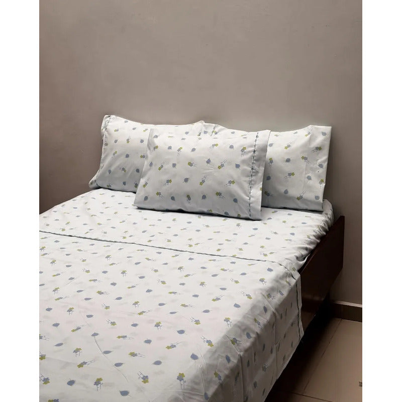 Sabana Hotelera Fátima 150 Hilos King Size -- Cajón Amplio Azul Claro Margarita Azul