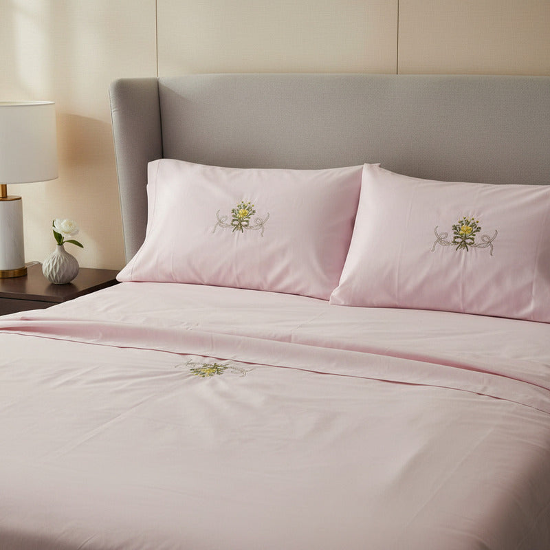 Sabana Matrimonial Lisa Bordada 100% Algodón-diseño Elegante Rosa Claro Ramito Bordado