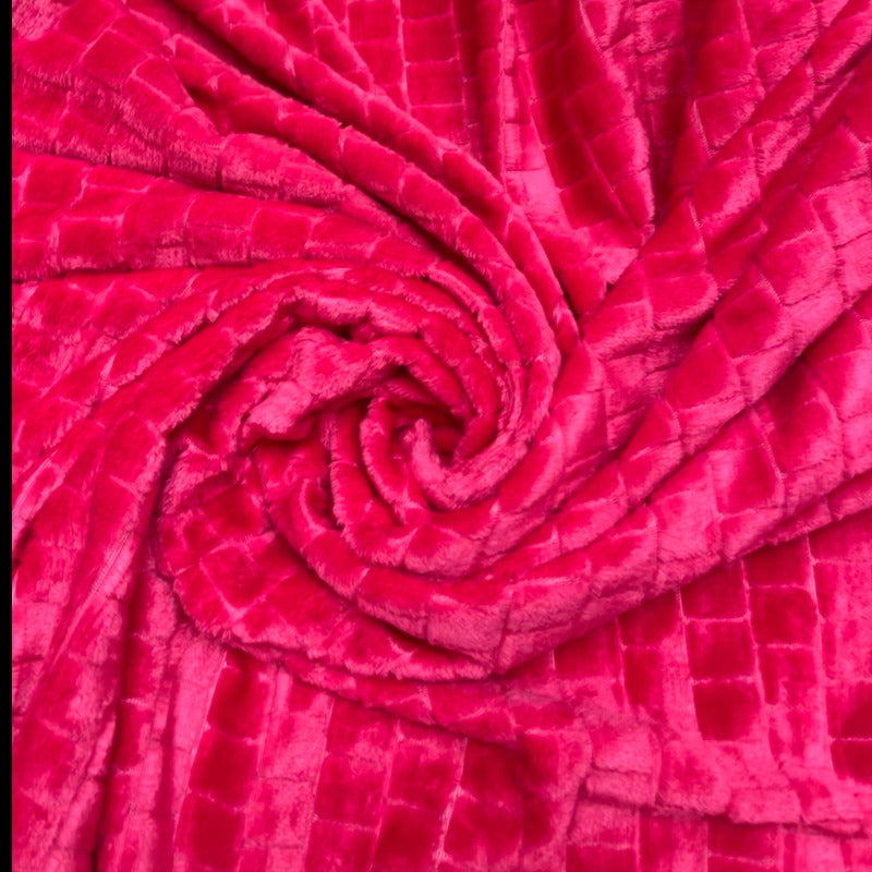 Frazada Térmica Leonora King Size Extra Suave- Micro Grabada Cuadros Rosa Rosa Chicle
