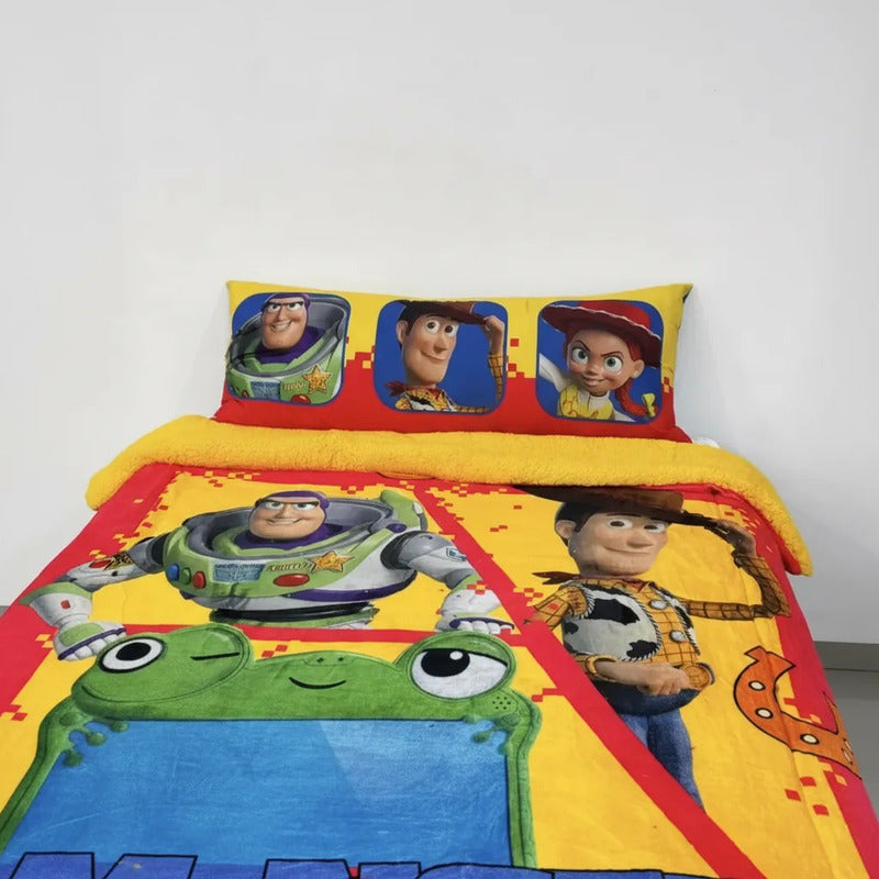 Almohada Jumbo +cobertor Jumbo Providencia Borrega Toy Story Toy Story 5 Game Changers 2690 G Amarillo