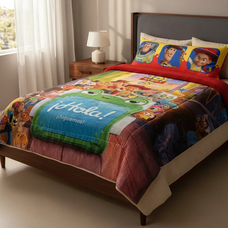 Cobertor Jumbo Providencia Borrega Toy Story +almohada Jumbo Pack Toy Story Amigos 5 2690 Kg Rojo