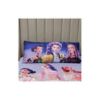 Almohada Providencia Jumbo Guerreras K-pop Demon Hunters Lila