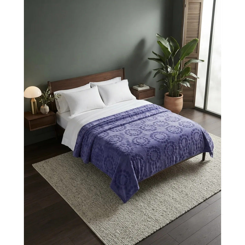 Cobertor Providencia Ligero Matrimonial Premium Térmico Saphire Gofrado 880 G Lavanda
