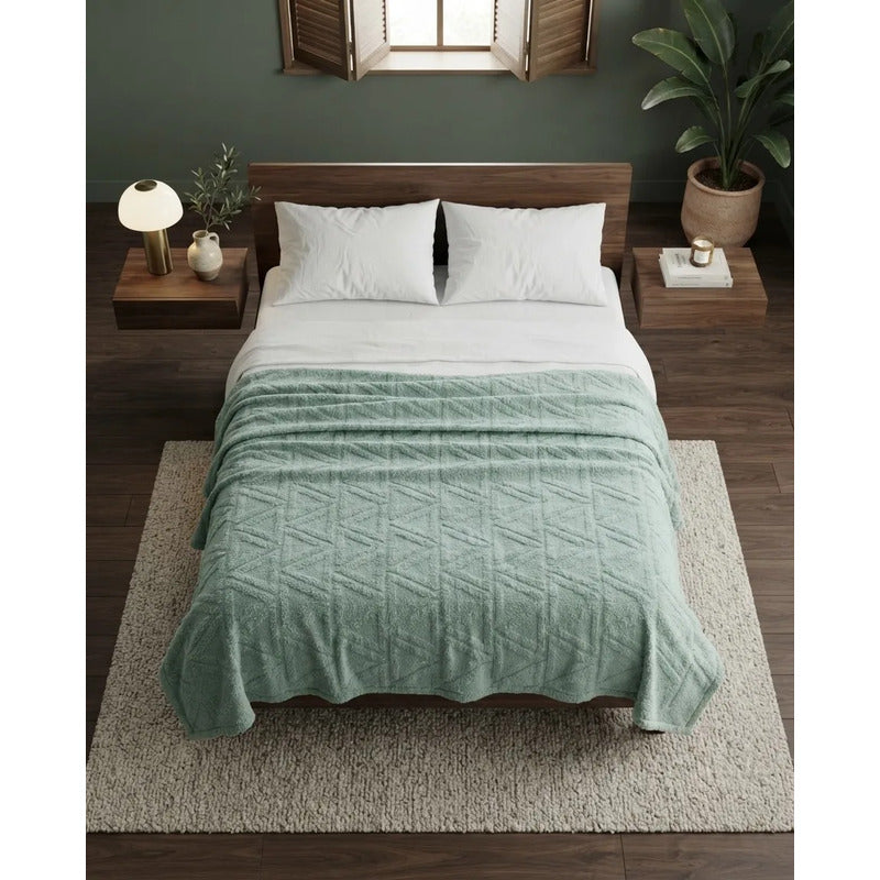 Cobertor Providencia Jacquard Ovejita Super Calientita Triangulos Verde 880 G Turquesa