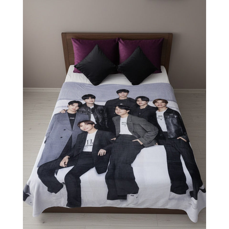 Frazada Matrimonial Ultrasuave De Kpop Army Super Calientita Bts Gris Oscuro
