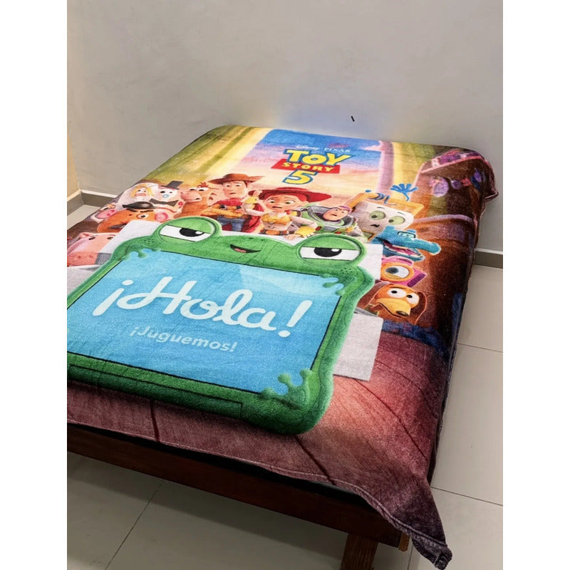 Frazada Providencia Toy Story 5 Matrimonial Calientita Suave Toy Story 5 Amigos 700 G Verde Lima
