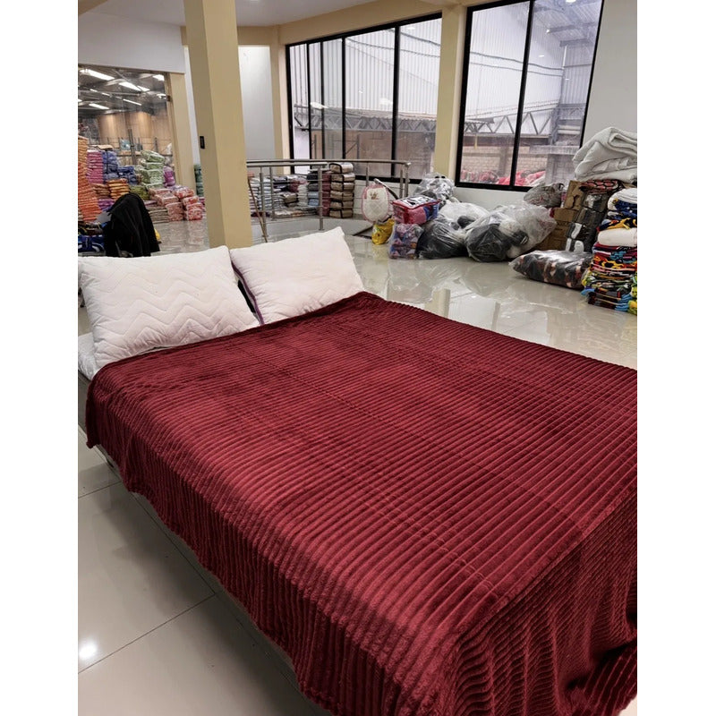 Cobertor Frazada Matrimonial Ligera Super Suave Y Calientita Rayado 700 G Bordó