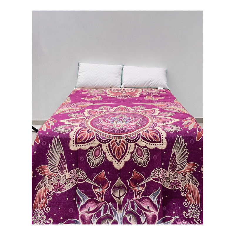 Colcha De Hilo Jacquard Leonora Premium Matrimonial Amplia Violeta Oscuro Colibrís Morado