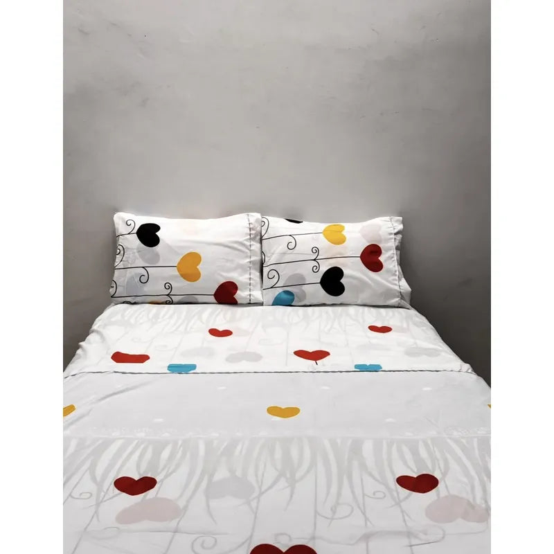 Juego De Sabana Matrimonial Leonora Tacto Suave Y Fresco Blanco Corazones Pop