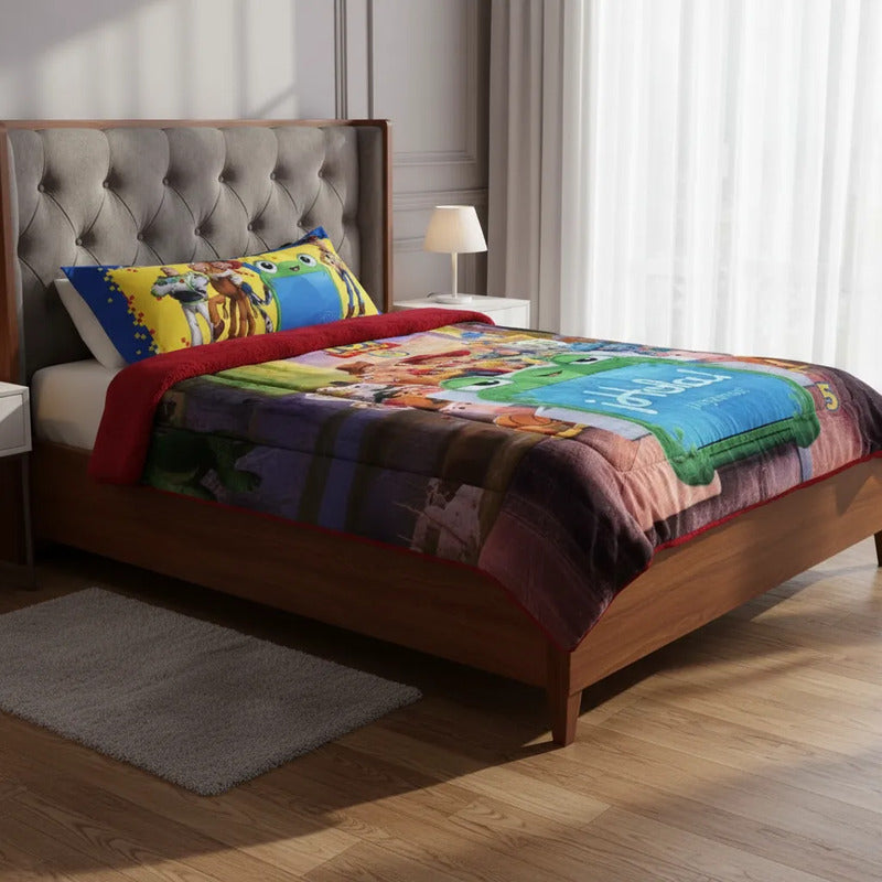 Cobertor Jumbo Providencia Borrega Toy Story +almohada Jumbo Pack Toy Story Amigos 5 2690 Kg Rojo