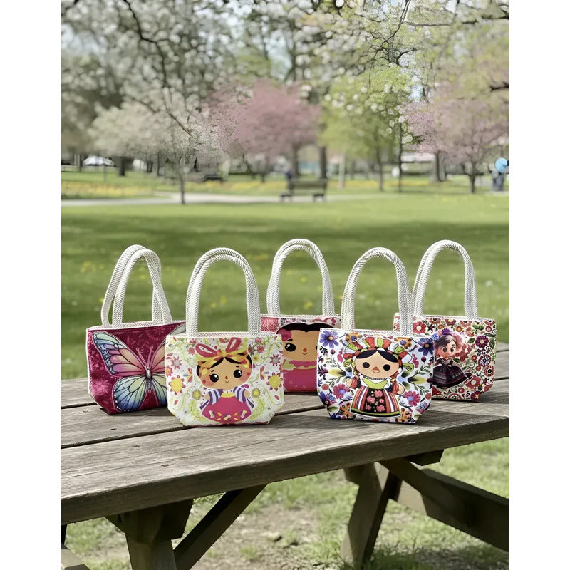 Bolsita Artesanal Pequeña Tipo Tote De Mano Diseños Lindos Beige Floreado Y Tradicional