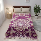 Colcha De Hilo Jacquard Leonora Premium Matrimonial Amplia Violeta Oscuro Colibrís Morado
